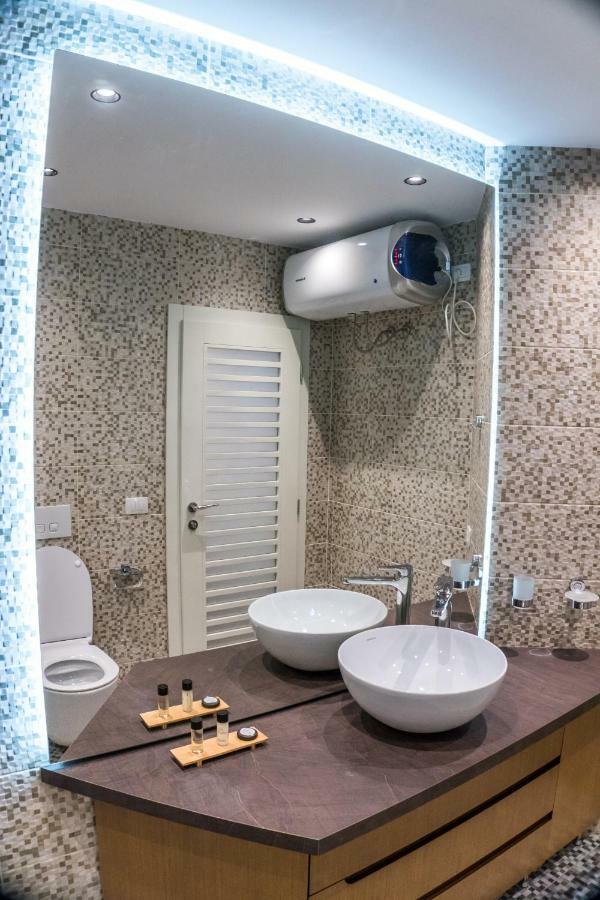 Venere Tirana Suite Экстерьер фото